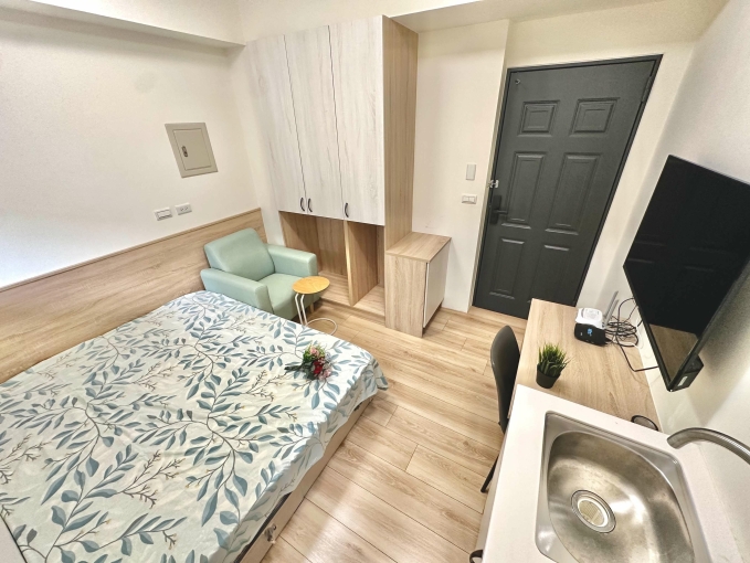 對著天花板發呆💕陽台獨洗✨可租補💕宇你相見💫永興商圈（第4張）