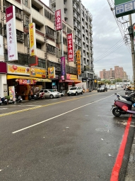 陽台獨洗、衛浴開窗、子母車、機車位（第2張）