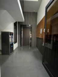 陽台獨洗、衛浴開窗、子母車、機車位（第12張）