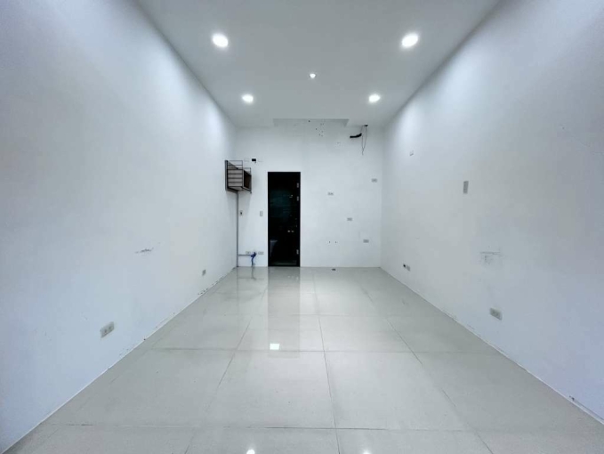 (影)寓見忠杏◕‿◕環球購物商圈精品店面(第4張)