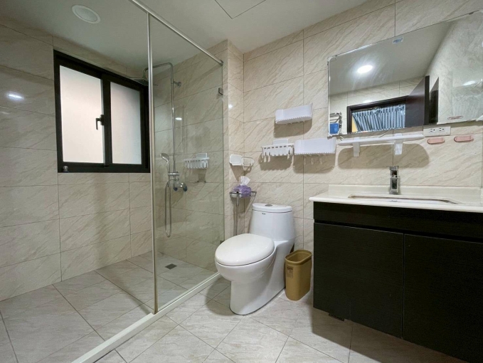 🔥西屯大間採光🔥可租補🔥乾濕分離🔥近中國醫水湳 - Image 2