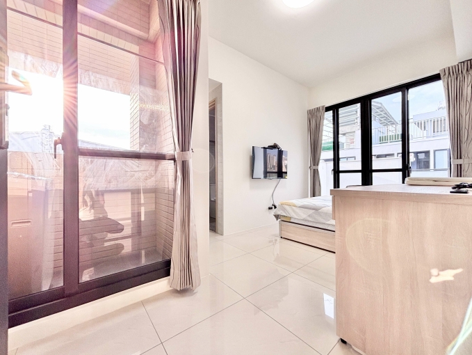 水湳✨絕美光線✨雙陽台✨戶外感棒（第1張）