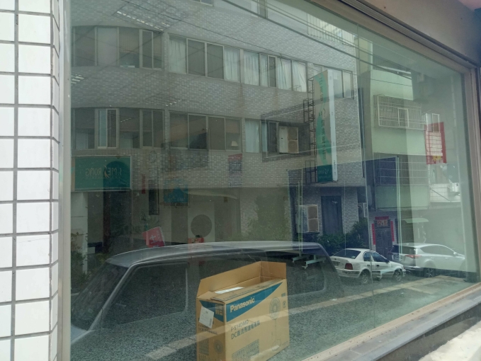 沙鹿區市區角間醒目金店面（第2張）