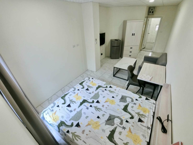 宇你相見💕陽台獨洗✨可租補✨全新裝潢💕大里市區（第4張）