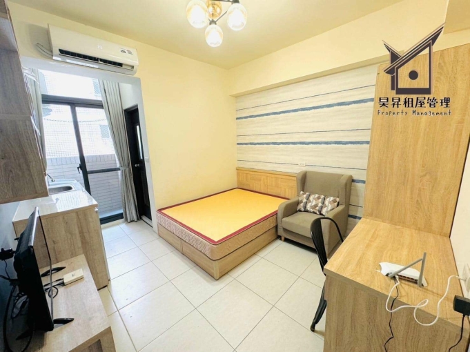 🉑️租補✦新光遠百✦永豐棧✦長榮桂冠✦流理台✦陽台獨洗曬✦子母車✦門口機車位 - Image 1