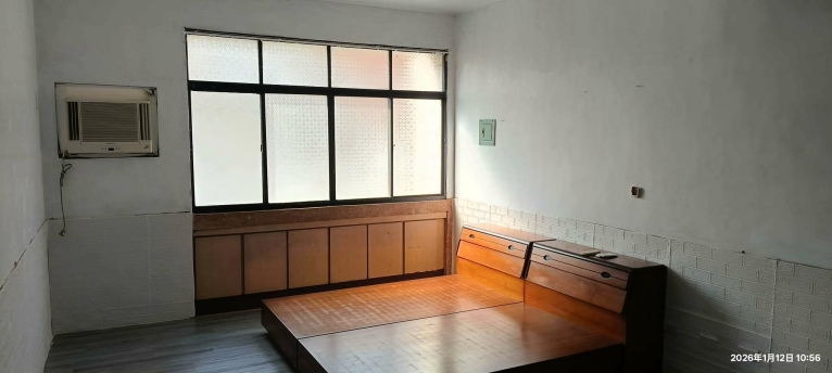 輕軌建工站建工商圈邊間騎樓式透天店面（第10張）