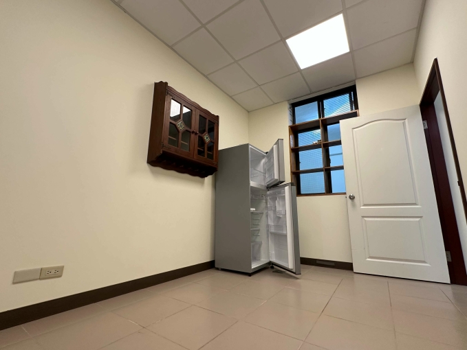 工班可公司可合租可🛏室內車庫可停雙車透天🚗近園區京元電(第11張)