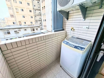 可租補☆整棟超新電梯套房☆陽台獨洗☆飲水機☆子母車（第7張）