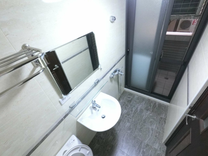 東山路✔陽台洗衣機❤子母車✔(第8張)