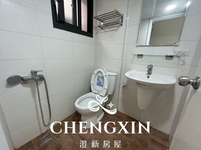 🎉近台元〰️可租補〰️獨立陽台洗衣機〰️獨立流理台可開伙〰️衛浴開窗〰️有電梯〰️室內機車位🎉（第8張）