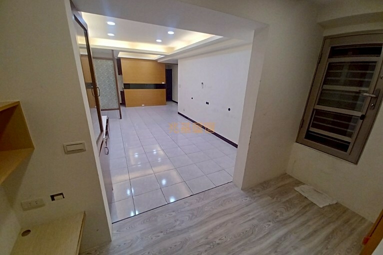 兆基社會住宅🏠⛳️橘郡~稀有電梯乾淨三房⛳️（第4張）