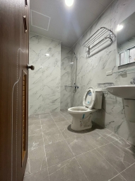 可租補套房,採光佳,鼎山家樂福旁,生活機能便利（第2張）