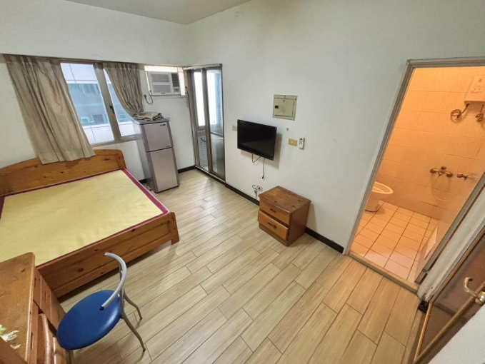 近廣三sogo🌟可租補💥臺水電💥陽台💥洗衣機 - Image 1