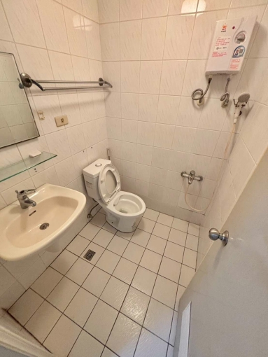 近廣三sogo🌟可租補💥臺水電💥陽台💥洗衣機 - Image 4