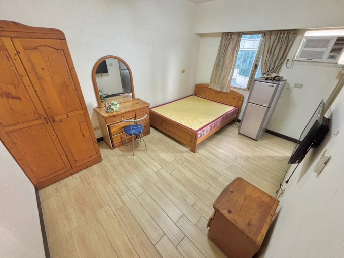 近廣三sogo🌟可租補💥臺水電💥陽台💥洗衣機 - Image 2