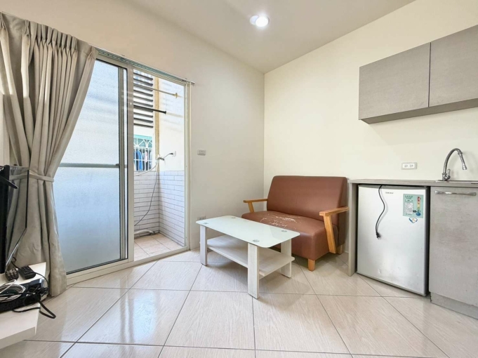 🌳可租補💖陽台獨洗🏠流理臺✔️近中國醫💖（第2張）