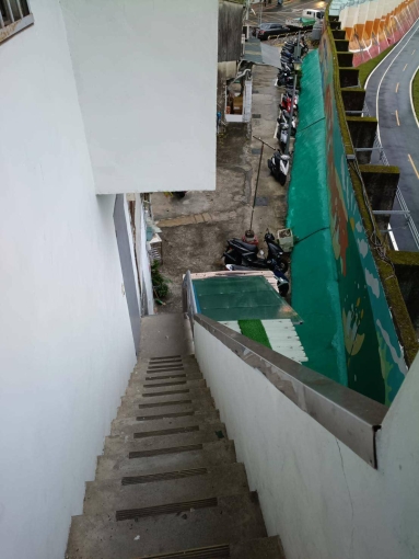 近考試院 河岸第一排 3樓可合租(第14張)