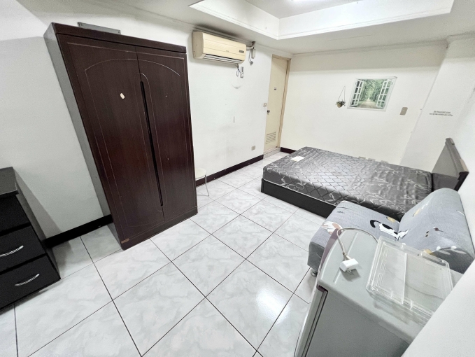 你混哪裡?我混黑眼圈⚡小資首選 全配高採光⚡可租補💕近興大 忠孝夜市⚡宇你相見（第6張）