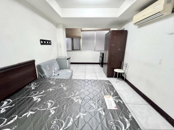 你混哪裡?我混黑眼圈⚡小資首選 全配高採光⚡可租補💕近興大 忠孝夜市⚡宇你相見（第4張）