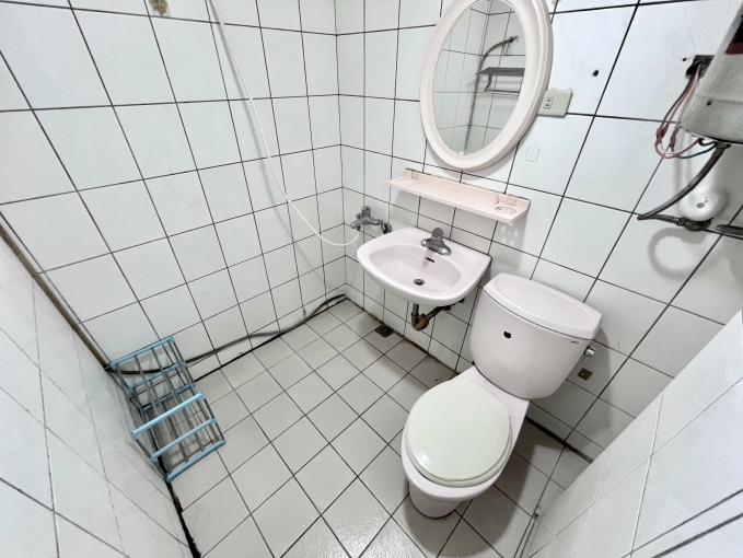 你混哪裡?我混黑眼圈⚡小資首選 全配高採光⚡可租補💕近興大 忠孝夜市⚡宇你相見（第7張）