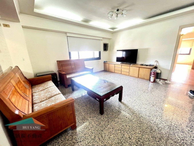 社宅🔥北平路商圈3+1房2廳⭐可租補⭐免仲介(第2張)