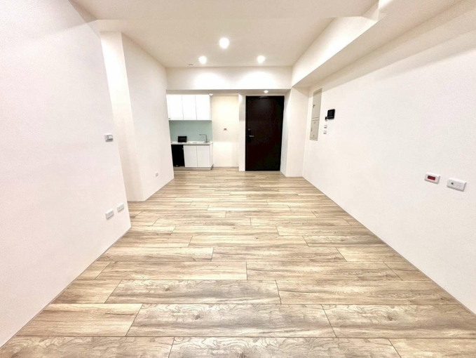 廷選好屋✨全新交屋✨平面車位+機車位✨可租補可戶籍✨傢俱電全配 - Image 2