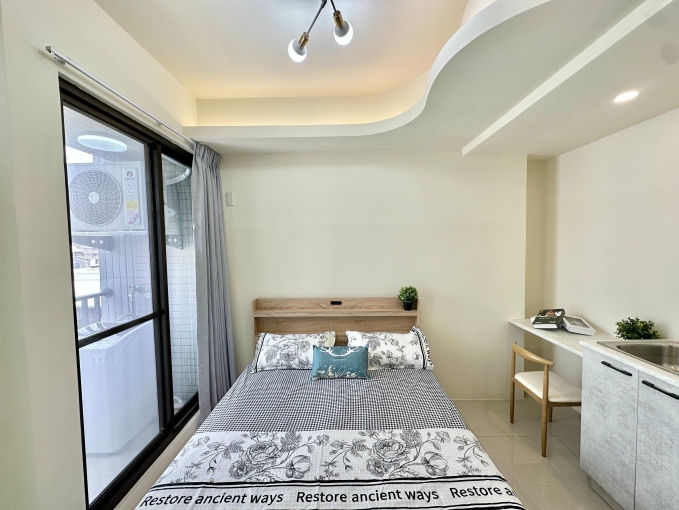 超新電梯套房*可貓*陽台獨洗曬*乾溼分離*衛浴開窗*流理臺*沙發*機車位~（第7張）