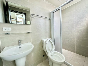 超新電梯套房*可貓*陽台獨洗曬*乾溼分離*衛浴開窗*流理臺*沙發*機車位~（第11張）