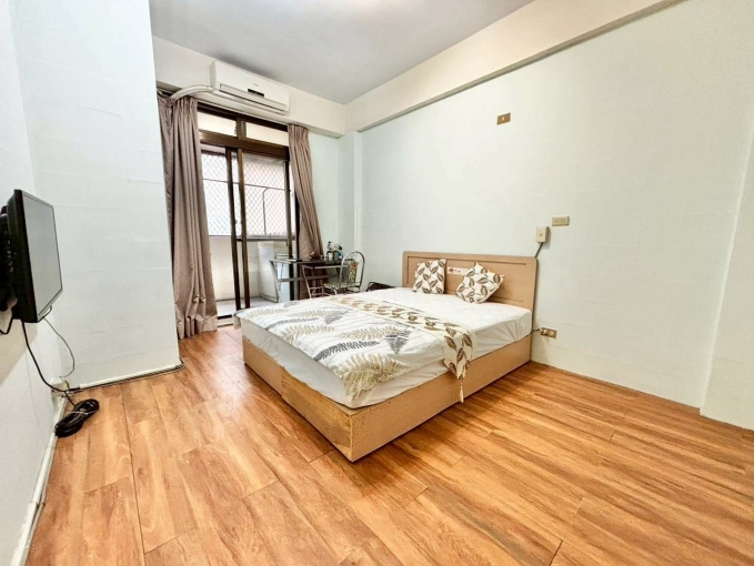 #高CP值!! #陽台獨洗曬 ✨大陽台大套房🏠 #北屯區 #子母車 #文心路四段 #可租補 - Image 1