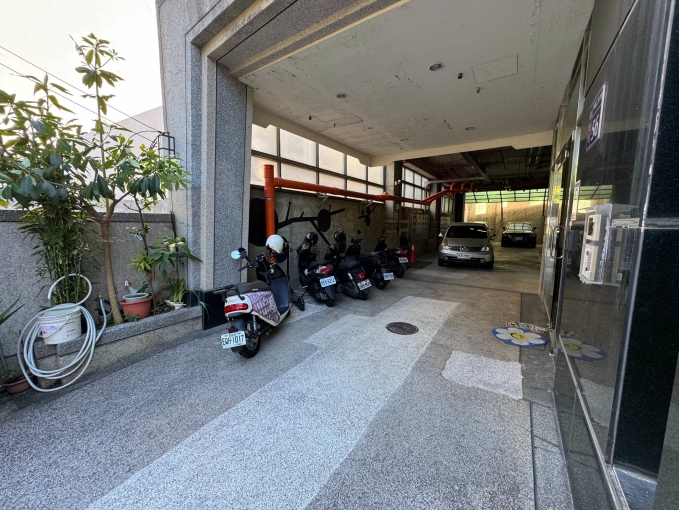 新竹市國賓飯店溫馨小套房 可租補 - Image 9