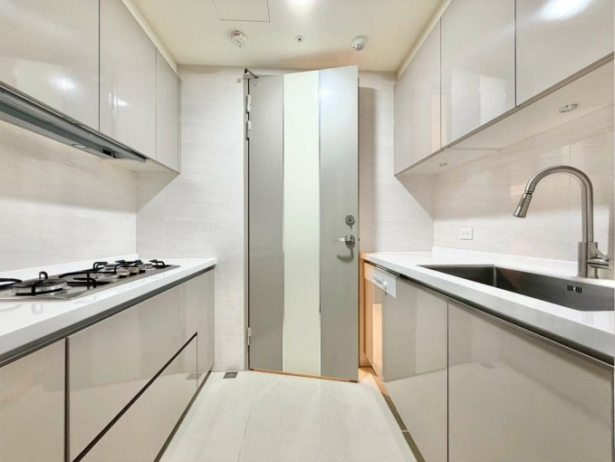 ✨夢想豪宅✨可補家具✨含兩個汽車位 一個機車位（第7張）