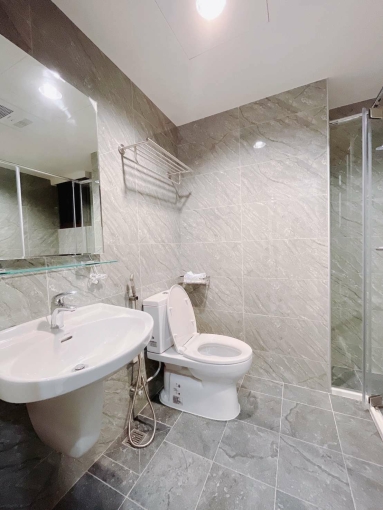 皇普莊園🌺全新精裝🌺三房平車🌺可租補 - Image 15