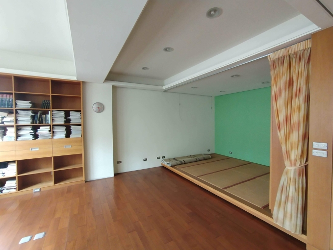 橘子🍊台灣大道巷內近漢口國中🍊稀有高質感別墅🍊可營登（第5張）