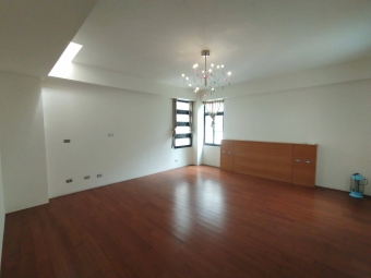 橘子🍊台灣大道巷內近漢口國中🍊稀有高質感別墅🍊可營登（第14張）