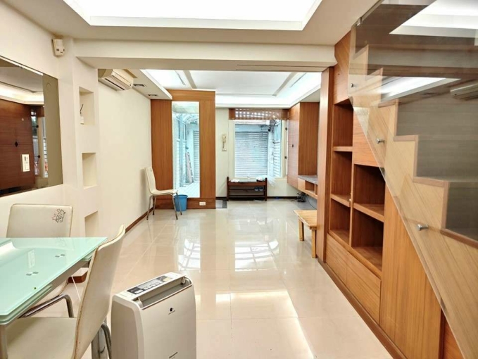 @@六張犁捷運商圈旁*稀有透天美宅（第2張）