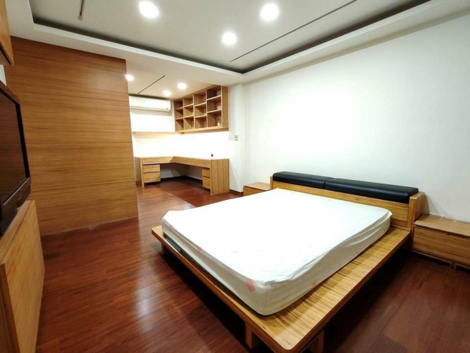 @@六張犁捷運商圈旁*稀有透天美宅（第4張）