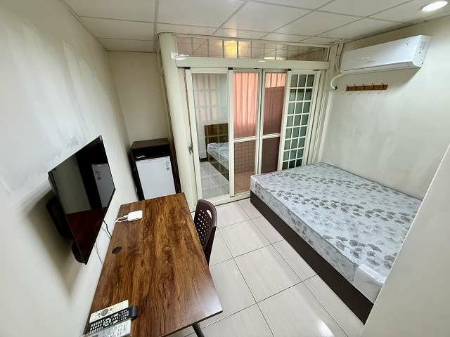 💞大象租屋💞近中原大學.大潤發旁.電梯網路漂亮套房.附傢俱.家電.有陽台（第2張）