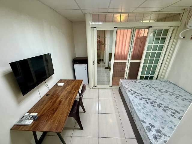 💞大象租屋💞近中原大學.大潤發旁.電梯網路漂亮套房.附傢俱.家電.有陽台（第1張）