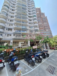 東區優質整層住家 - Image 13