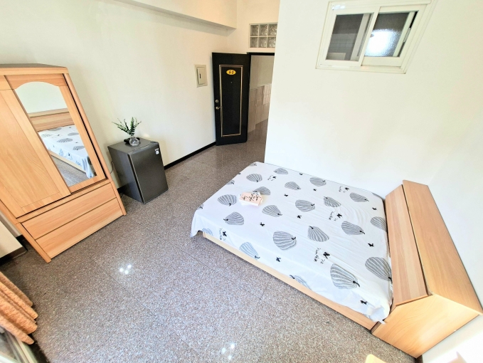 可租補☆電梯套房☆陽台曬衣☆機車好停 - Image 4