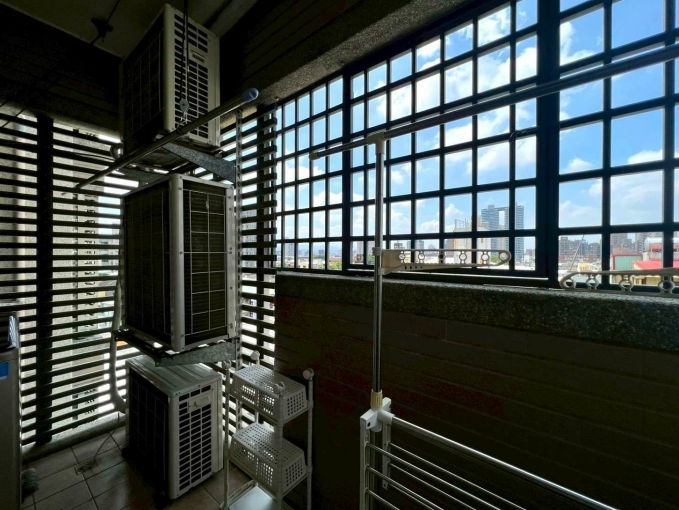 租-美村向上星巴克｜3房B1平車 (附冷氣家具家電) 無電視機（第11張）