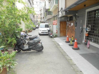 免仲介費  近中壢市區及中壢工業區公寓4樓漂亮高級套房出租 只付電費（第12張）