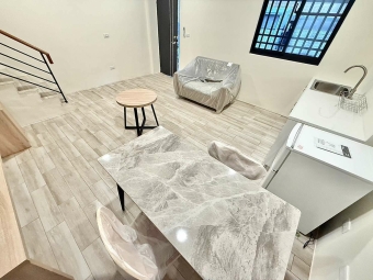 🌳可租補💖獨立進出✨一房廳🏠門前可停汽車💖（第4張）