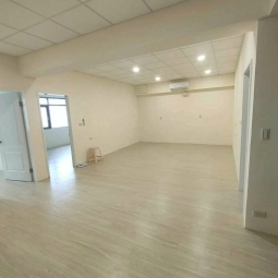 全新整修蘆洲區大三房美寓!可租補!免服務費! - Image 12