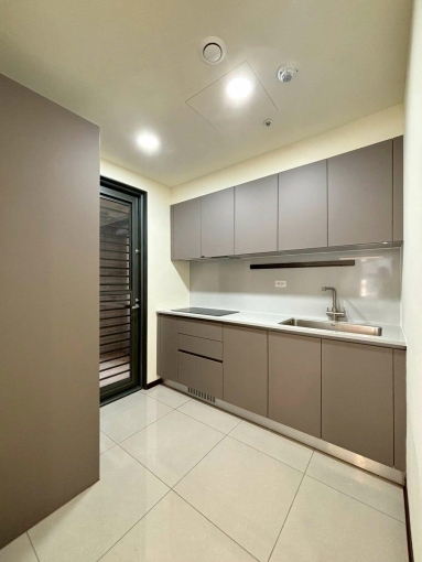 橘子🍊我最美🍊面lalaport 精裝2房🍊含平車管理費🍊馬上搬（第14張）