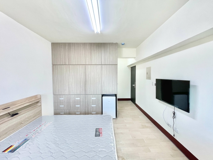 雙租補☆陽台☆超新電梯套房☆飲水機☆垃圾處理（第5張）