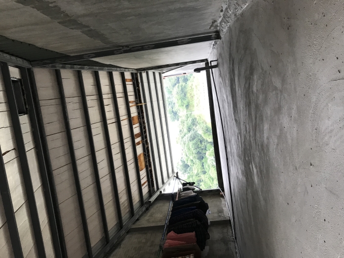 新店區安泰路頂好社區透天二樓雅房包水電居家清潔月租6000元群山環繞（第11張）