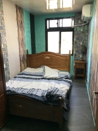 新店區安泰路頂好社區透天二樓雅房包水電居家清潔月租6000元群山環繞（第1張）