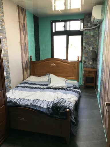 新店區安泰路頂好社區透天二樓雅房包水電居家清潔月租6000元群山環繞（第1張）