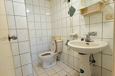 總管家🏡正二房高樓層💕空間寬敞通風採光佳👍可租補~（第9張）